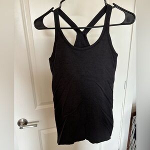 Lululemon black ebbed tank